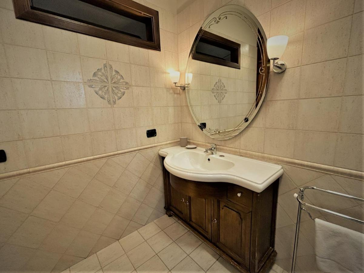 Acquamarina Holiday House Salerno Exterior photo